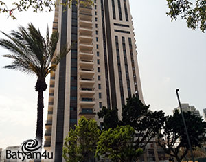 מגדל המגורים ברח' יצחק שדה | צילום: טלי בנדו לאופר