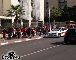 תלמידי רמות צועדים | צילומים: דוברות העירייה