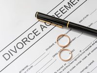 טיפול בסכסוכי אגף רכוש במהלך גירושין: ייעוץ מומחה של עורכי הדין איריס גרבר ומוטי גרטל