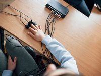 מתי כדאי לפנות למכון פוליגרף – מה חשוב לדעת לפני הבדיקה