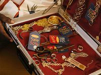 לפני שמוכרים את הזהב: מה בודקים באמת?