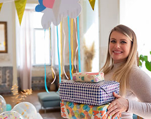 מתנה לאחות, גיסה או חברה שילדה – המדריך שיחסוך לך עוגמת נפש